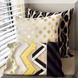D02. Décor pillows. 